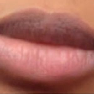 Lip lightening care set